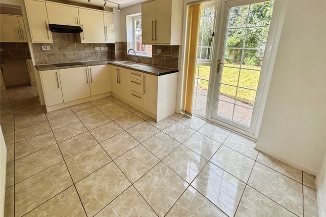 1, Elmley Grove, Staffordshire photo 2