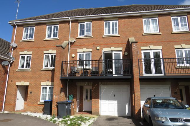 Thumbnail Property to rent in Campion Road, Hatfield