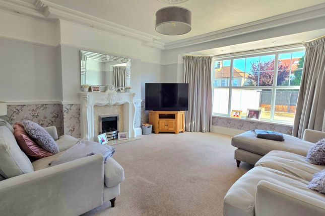 18 St. Georges Road, Torquay photo 4