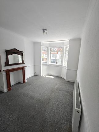 23, Washington Road, Worcester Park photo 5