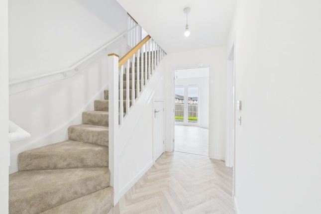 4, Mushet Road, Livingston photo 4