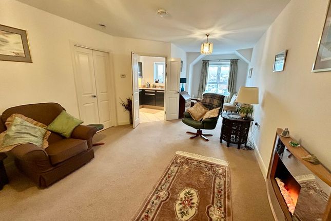 30 Adlington House, Abbey Road, Colwyn Bay photo 3