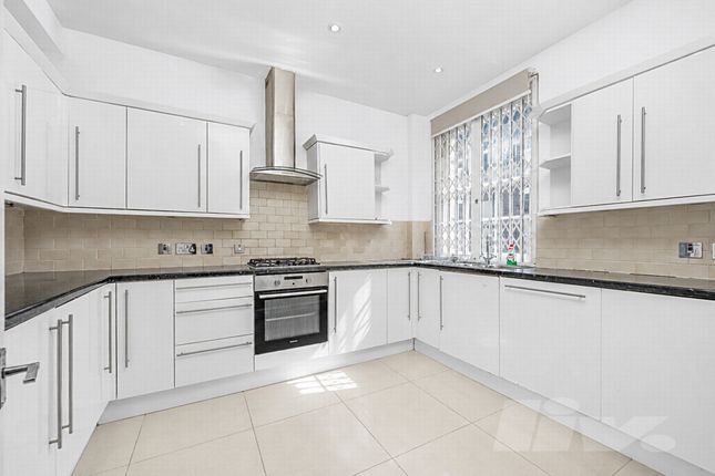 20, St Michaels Street, London photo 4