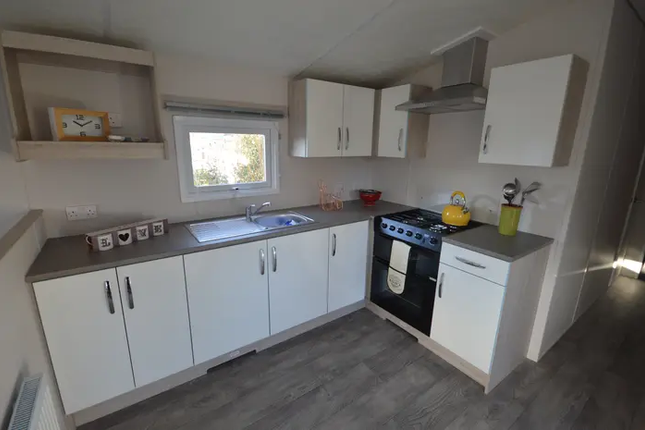 Golden Sands £26,995 - £172,500, Week Lane, Dawlish Warren, Dawlish, Devon photo 4