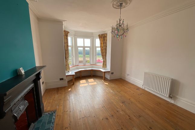 Flat 2 Roseveare, Bencoolen Road, Bude photo 4