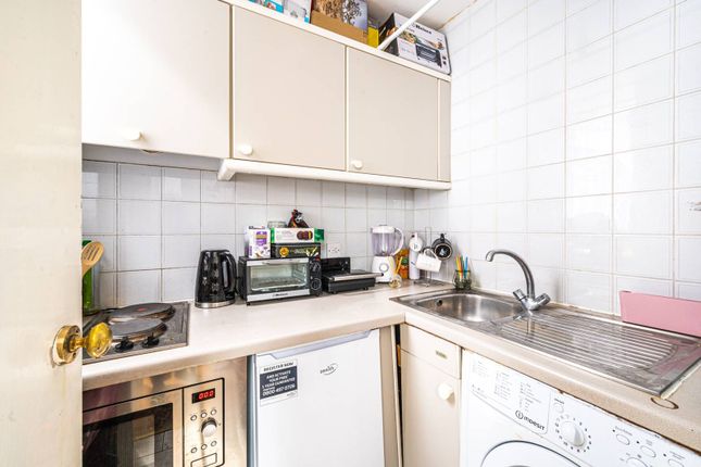 Studio to rent in Sloane Avenue, Chelsea, London