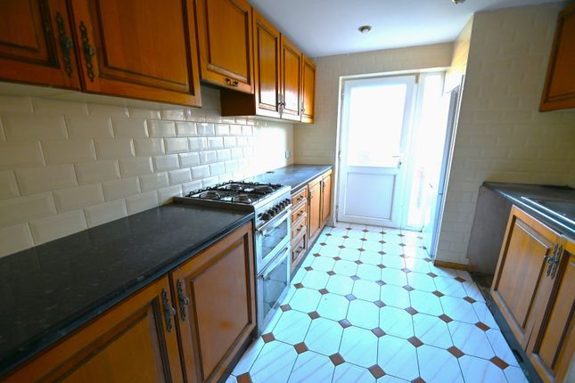 Semi-detached house to rent in Barton Road, Langley, Berkshire