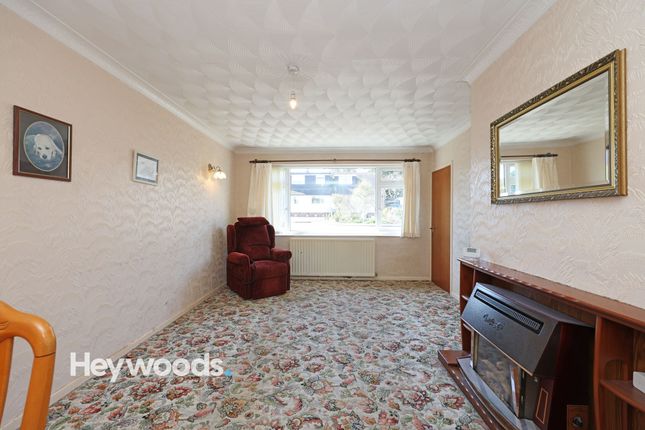 21 Pear Tree Drive, Crewe photo 2