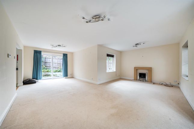2a, Copse Road, Haslemere photo 3