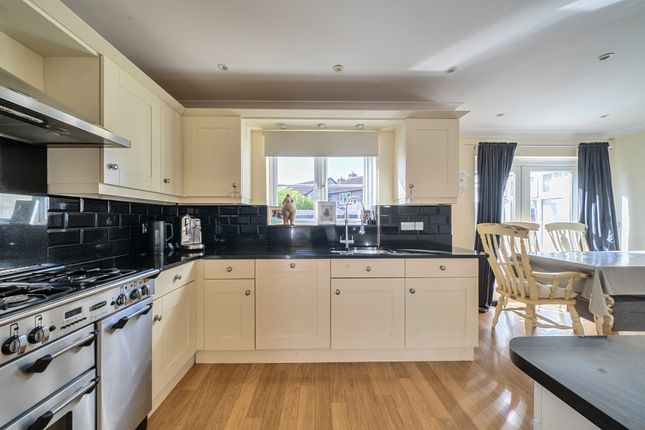 9, Rectory Mews, Taunton photo 4