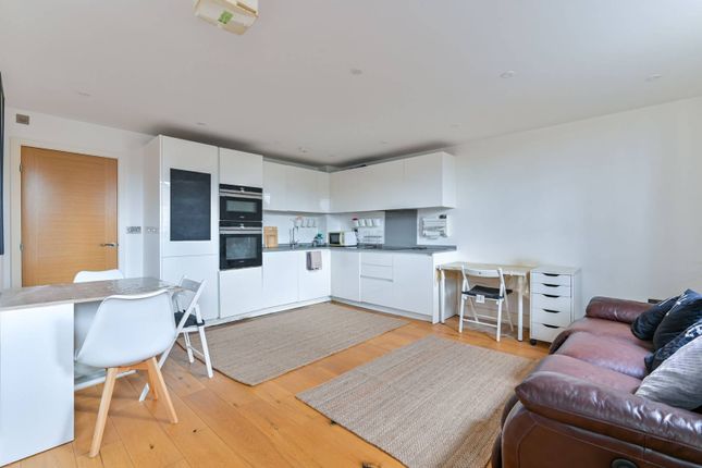 Thumbnail Flat to rent in Lance Court, Tooting, London