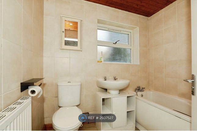 Springfields Road, Stoke-On-Trent photo 3