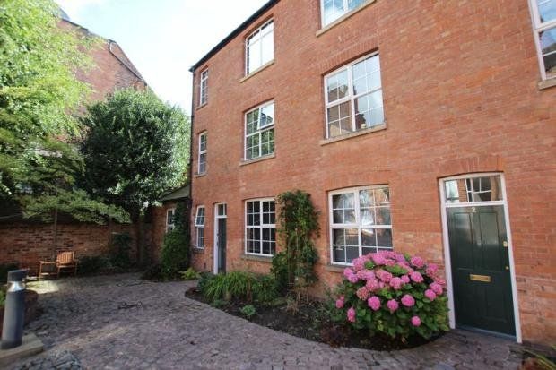 Homes To Let In Hollowstone Nottingham Ng1 Rent Property In