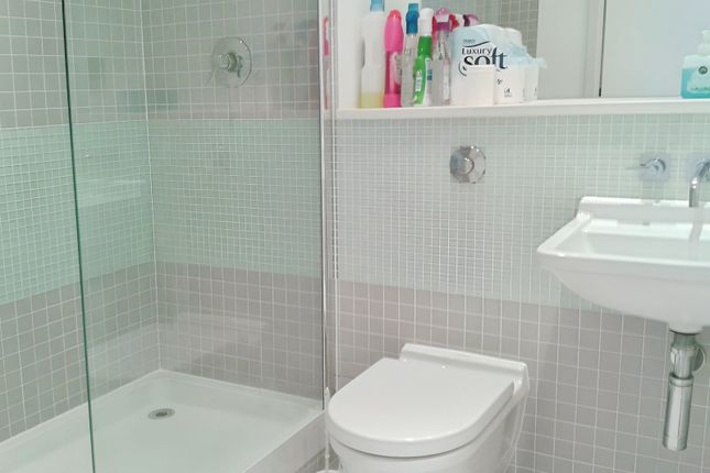 Apartment, 609, Manor Mills, Leeds photo 5