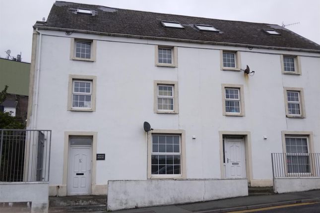 Front Image Dinas House.Jpeg