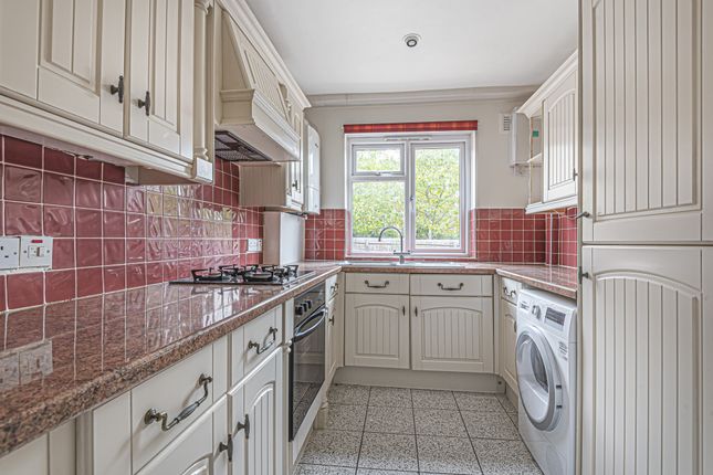 Flat to rent in Temple House, Ward Road, Tufnell Park