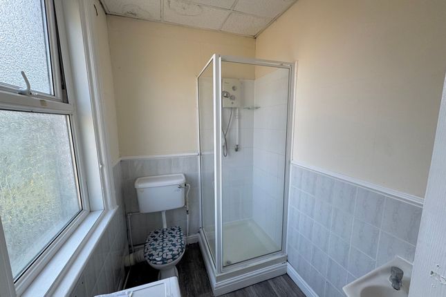 Flat 6, 3 Ashlands, Sale photo 4