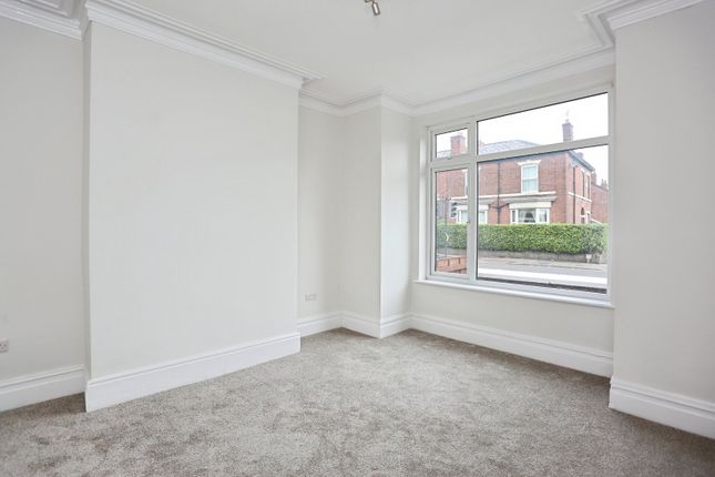 31, Didsbury Road, Stockport photo 4
