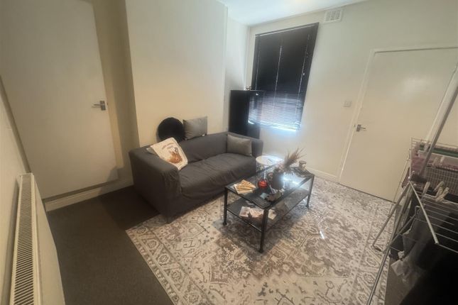 32, Cloister Street, Nottingham photo 3