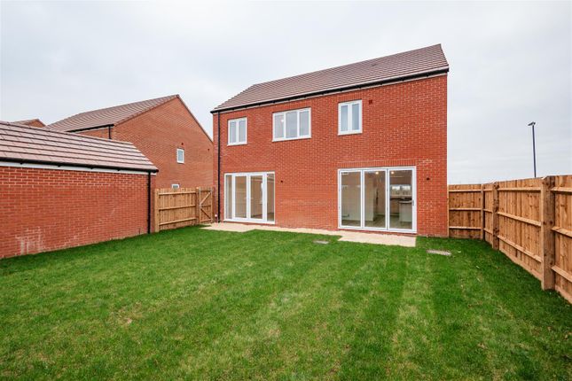 Detached house to rent in Haresfield Lane, Hardwick, Gloucester