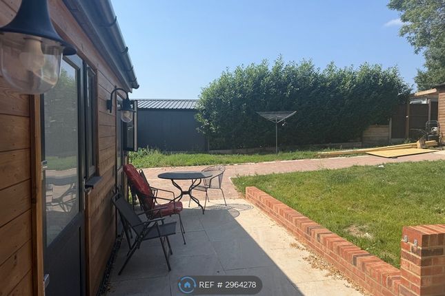 The Barn Downs Farm, Green St Green Road, Dartford photo 3