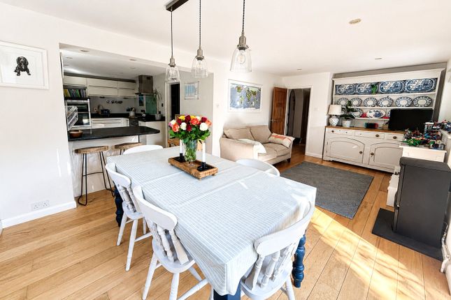 15, Fitzmaurice Close, Bradford On Avon photo 4
