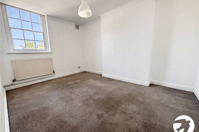 Flat 4, Latimer Court, 231, High Street, Orpington photo 4