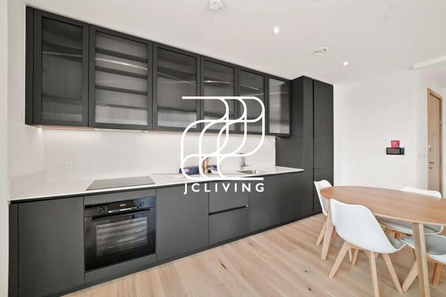 Apartment E74, East Apartments, 1 Ashley Road, London photo 5