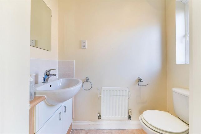 42, Tylehurst Drive, Redhill photo 4