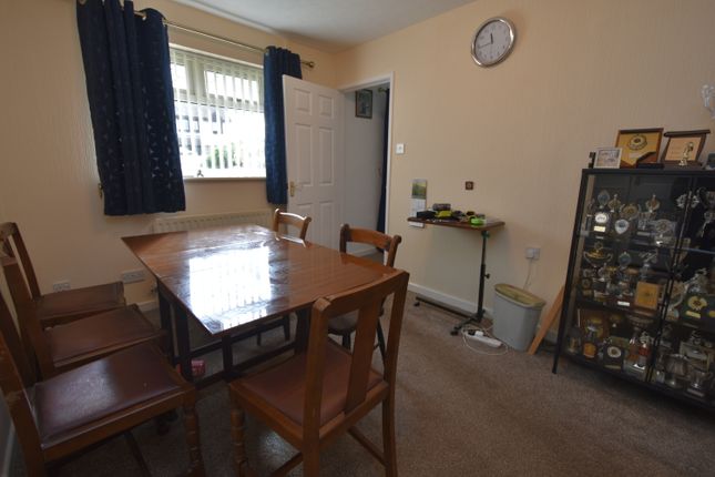 11, Adgarley Way, Dalton-in-Furness photo 4