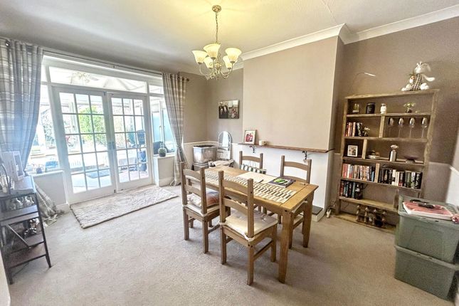 8, Eastfield Avenue, Whitley Bay photo 4