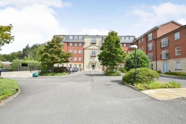 4 Wentworth Court,, Higher Lane, Manchester photo 2