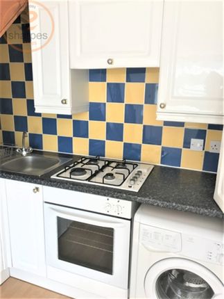 Copy of 115 Chatsworth Road, London photo 5