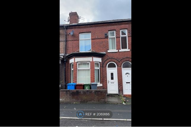 Thumbnail Terraced house to rent in Woodland Avenue, Manchester