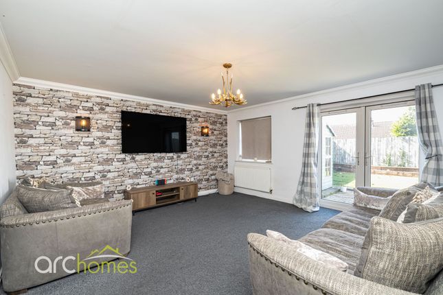 93a Swan Lane, Wigan photo 2