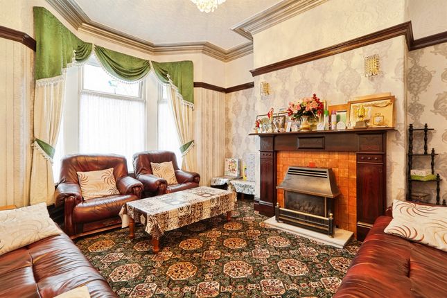 29, Devonshire Street West, Keighley photo 4