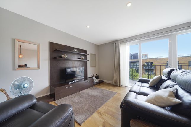 11 Johnson Court, 43 Meadowside - Lotrfdkgz8Zrm8Iy