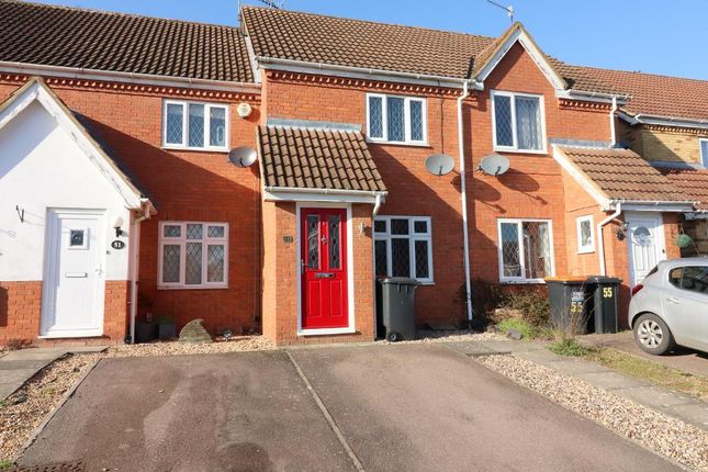 Thumbnail Terraced house to rent in Wiseman Close, Luton, Bedfordshire