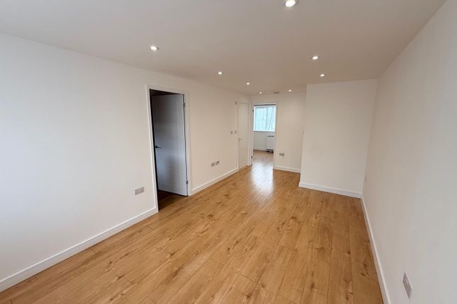 Blair Close , Hemel Hempstead  photo 5