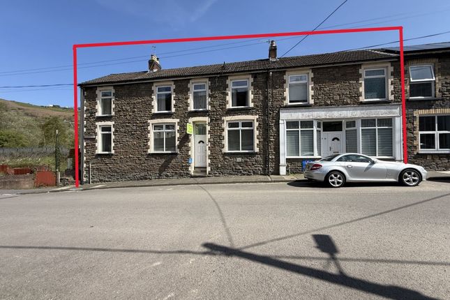 2-bed house on 32, Station Terrace, New Tredegar, £135,000