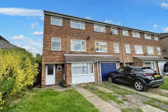Thumbnail Property to rent in St. Andrews Avenue, Colchester