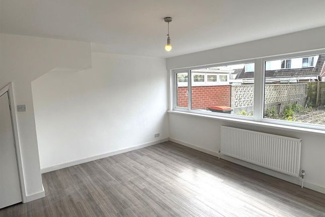 11, Hillview Crescent, Newport photo 5