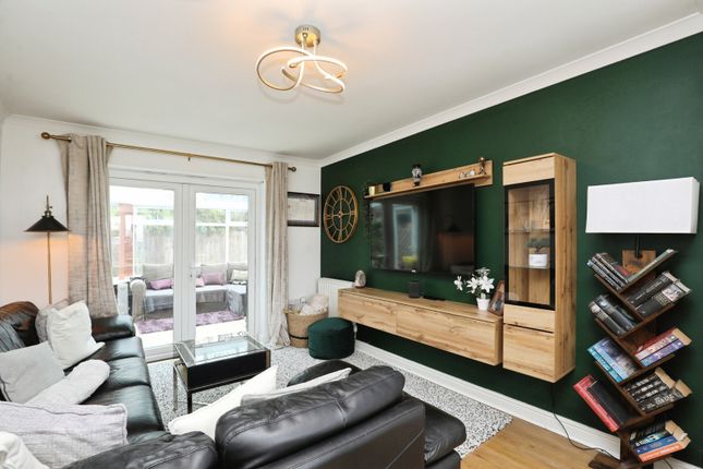 2, Prospect Place, Staffordshire photo 4
