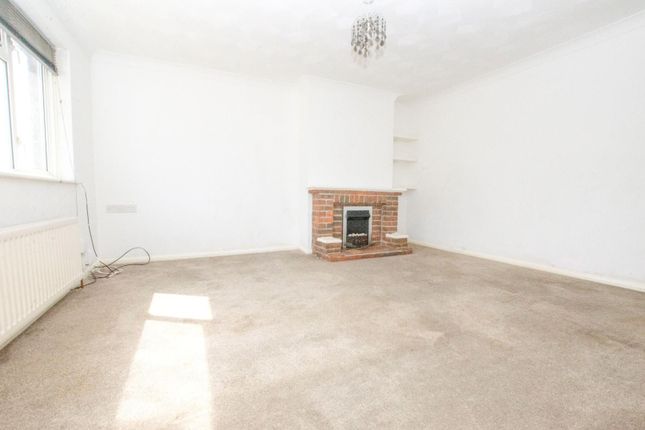 383, Butts Road, Southampton photo 2