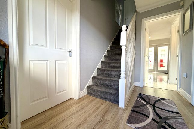 7 Criccieth Grove,, Merthyr Tydfil photo 2