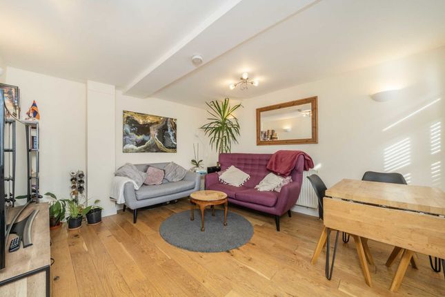 Thumbnail Property for sale in Wellfield Road, London