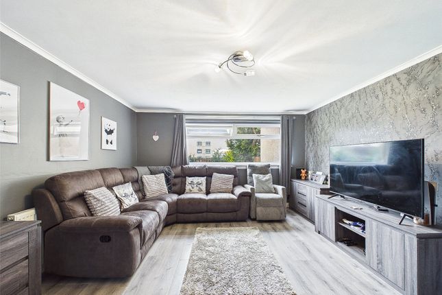 Flat 1,, 7, Calder Grove, Edinburgh photo 4