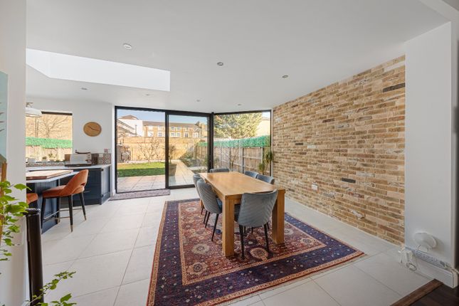 20, Burcharbro Road, London photo 4