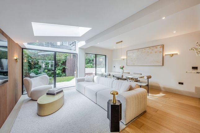 Flat A, 44, Leamington Road Villas, London photo 4