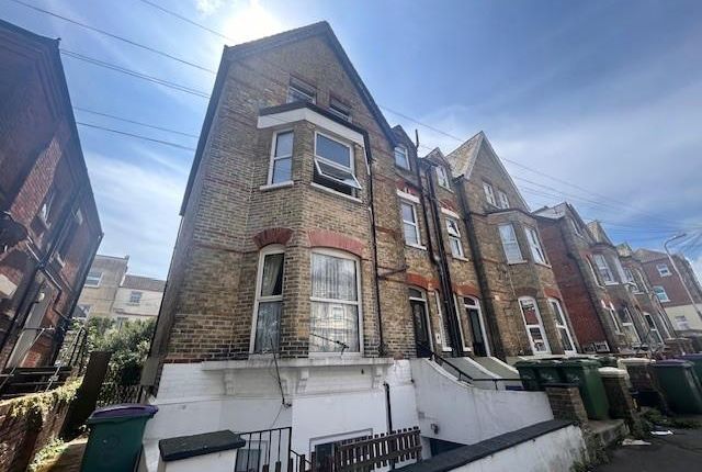 Thumbnail Flat to rent in Connaught Road, Folkestone, Kent